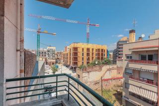 Appartement  Camí de l'aigua nova. Piso reformado en reus