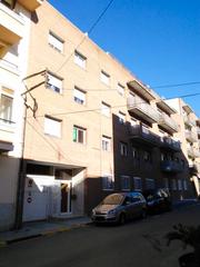 Pis  Carrer reus. Piso amplio en la pobla de mafumet