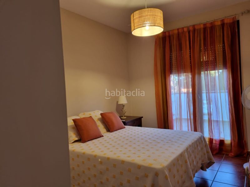 Foto d2c7e401-409f-42f2-8887-61d150df53db. Location chalet avec cheminée chauffage parking piscine dans Chiclana de la Frontera