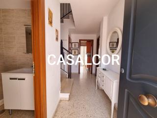 Location Maison jumelée à Mairena del Alcor. Casa unifamiliar en alquiler
