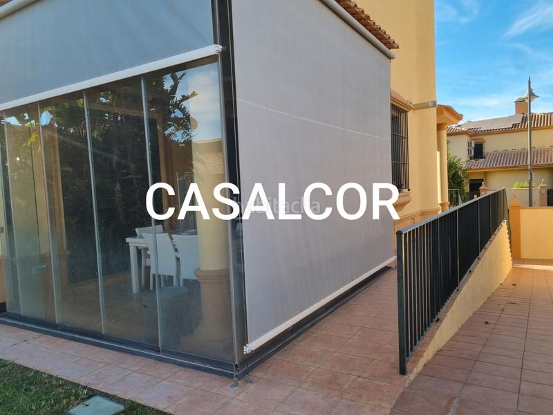 Foto 6fd6bf2c-83b5-41d5-8fcf-c7f667f92394. Location chalet avec parking piscine dans Mairena del Alcor