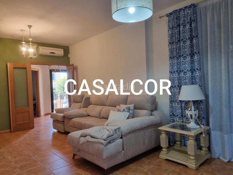 Foto 8697cc05-fa4d-4dc6-8e8a-a0e69fb70116. Location chalet avec parking piscine dans Mairena del Alcor