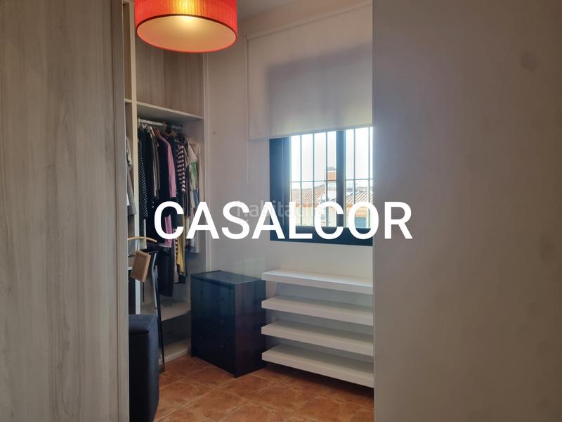 Foto c6db8171-3a20-4ce3-a1a3-cfbbd467f189. Location chalet avec parking piscine dans Mairena del Alcor