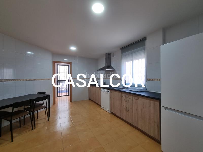 Foto ace0b207-2595-4b56-bcaa-489b40a7a547. Location maison avec parking dans Viso del Alcor (El)