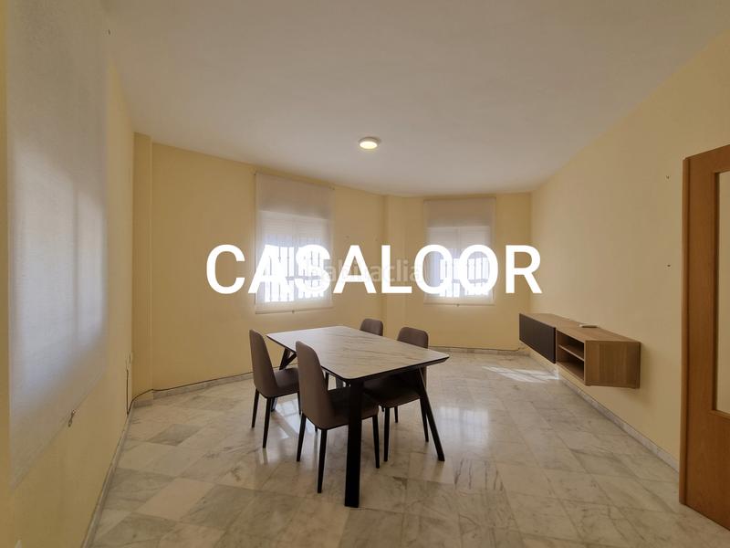 Foto d854efab-81eb-41bf-bfc1-f7beff049418. Location maison avec parking dans Viso del Alcor (El)