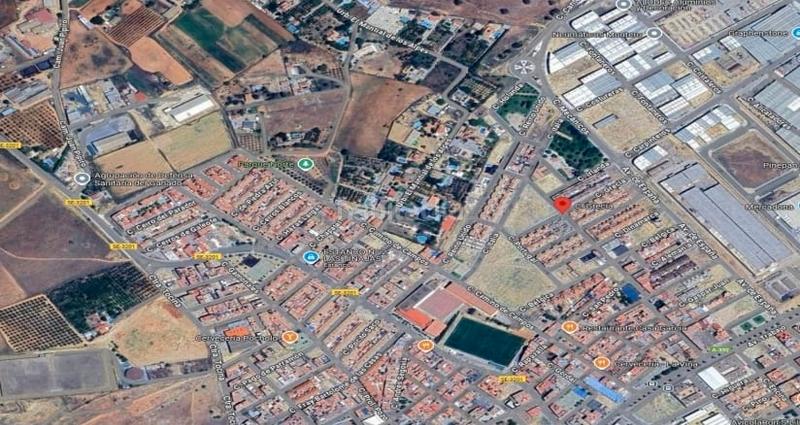 Foto c45e3f70-e82e-471e-a484-843953bc24af. Maison jumelée avec parking dans Viso del Alcor (El)