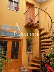 Duplex in Mairena del Alcor. Venta duplex