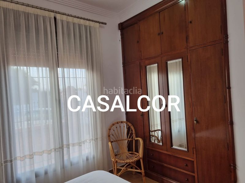 Foto 5fa2765b-ce7a-4706-86c8-ee7cd5df7f88. Location chalet avec parking dans Mairena del Alcor