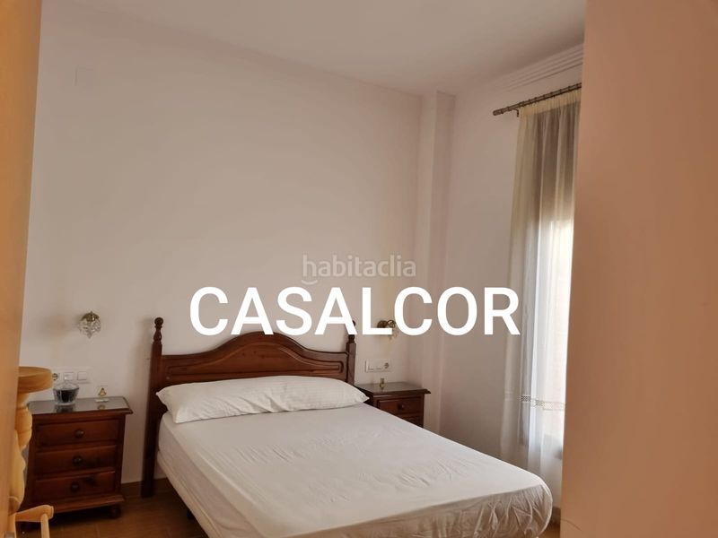 Foto a3a16830-bd7e-4f3e-b40d-79d4c6db9365. Location chalet avec parking dans Mairena del Alcor