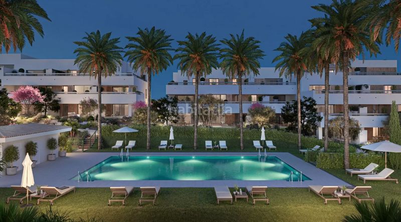 Foto cfe9c5af-655d-40b1-9551-f81f54cc87e3. Apartament amb piscina a Guadalobón Estepona