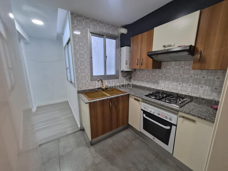 Foto ee0291e6-b5c9-4254-9d2f-3c85200c497f. Flat in Nou Moles Valencia