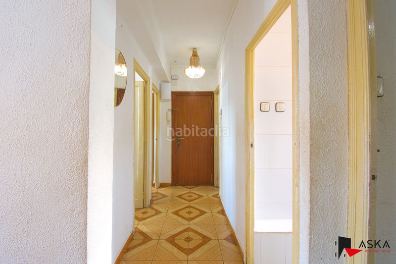 Foto b439ea12-53d6-4365-a402-d9c0431acc53. Pis a Tres Forques Valencia