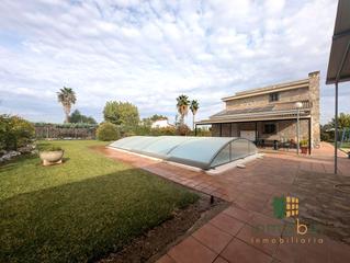 Mas  Medelln. Precioso chalet registrado con piscina a solo 3 km de don benito