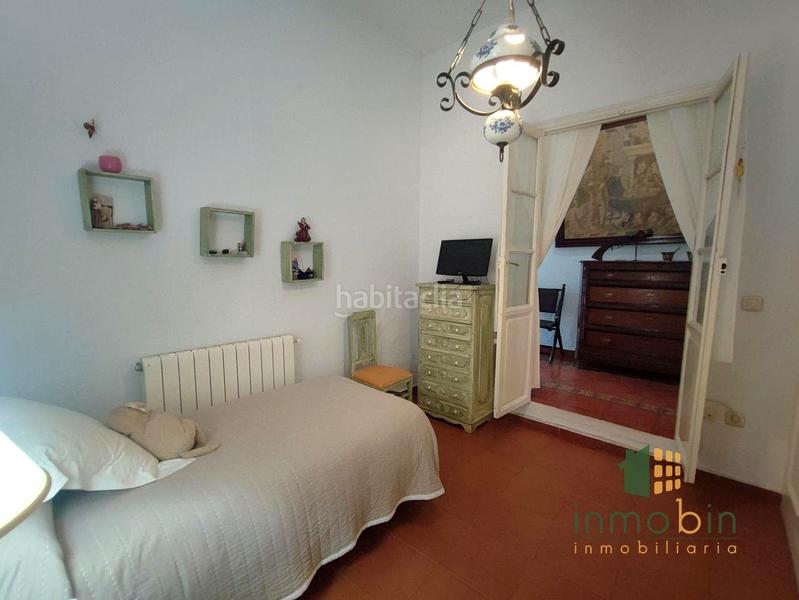 Foto fa114c11-88b2-4948-8ce4-ee38532c347e. Casa  céntrica reformada en 2004, en Don Benito