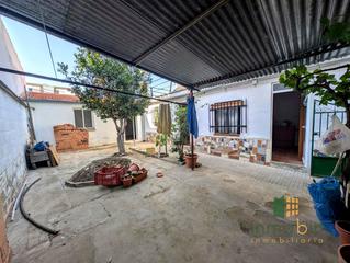 Casa en Don Benito. Casa en planta baja en buen estado, con reformas y en muy buena