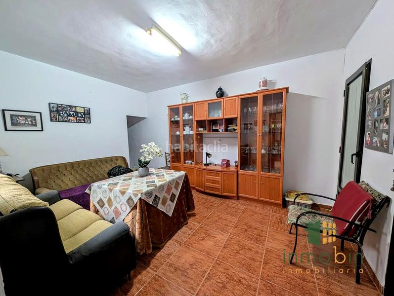 Foto ebd84d68-e1e3-4f07-b580-a78623c2a09a. Casa in Don Benito