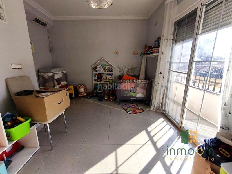 Foto 9364b810-4e61-4a2b-9cd4-743c9d4047ad. Gebäude in Don Benito