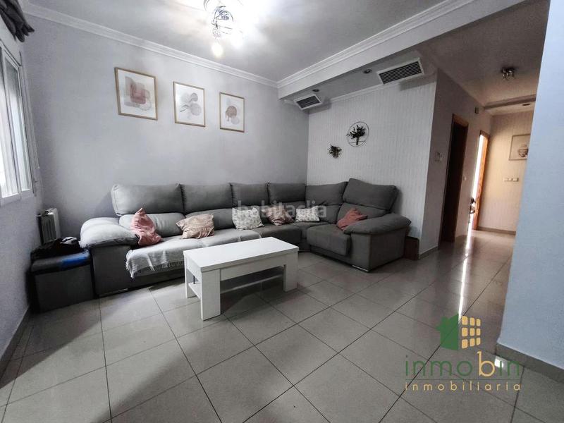 Foto dce03df0-61ef-4dd9-84b7-09ed80ed9bb9. Gebäude in Don Benito