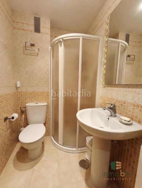 Foto ae20afa4-850c-45d0-8a7c-ccb17e79794d. Flat with heating parking in Don Benito