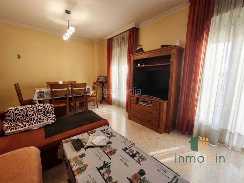 Foto ece6dd29-152c-4797-9fcd-feaa515de116. Flat with heating parking in Don Benito