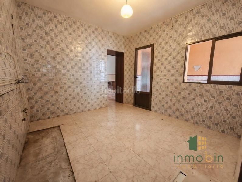 Foto 58352158-e6ca-48c9-80f1-f747c5d16af5. Casa a Don Benito