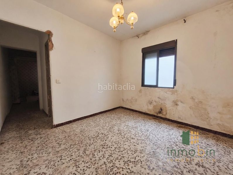 Foto b74e30ee-3a92-42c4-973b-81948acf9605. Casa a Don Benito