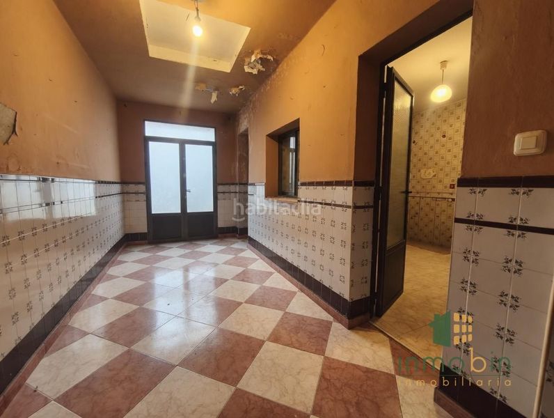 Foto f5fa2a0a-aa77-4d3e-9195-7257c46c8b88. Casa a Don Benito