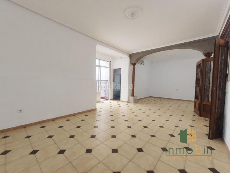 Foto 020850fd-ebf7-4671-994a-8236b2bbb6a2. Planta baixa a Don Benito