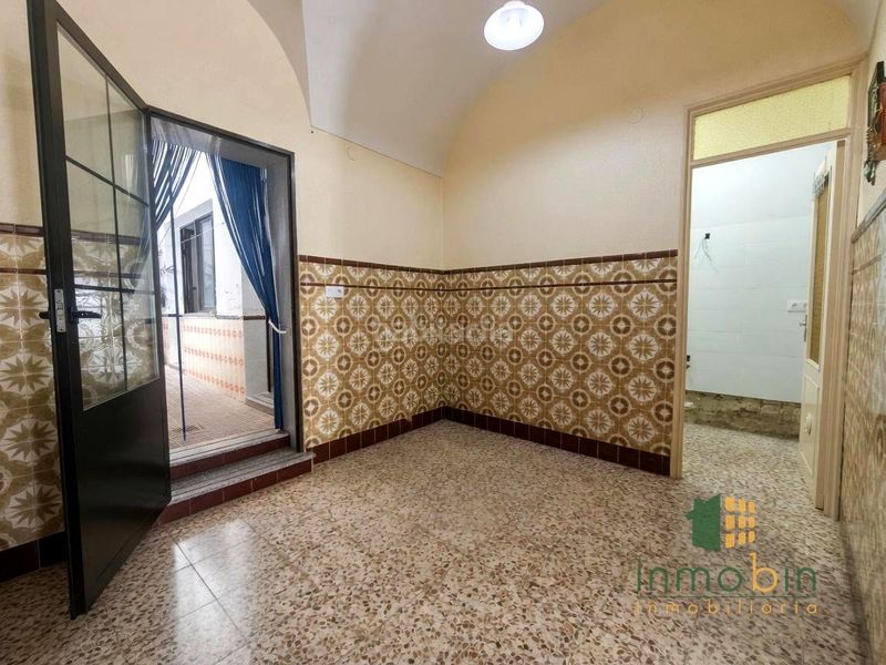 Foto 0c3d3808-ecb6-4bed-9a73-4561e4fff7a7. Casa a Don Benito