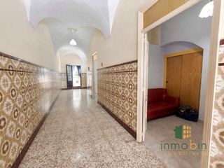 Haus in Don Benito. Media casa  piso ubicada próxima a calle don llorente
