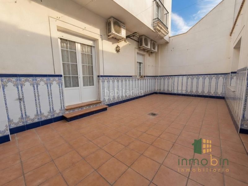 Foto 4ce71ed9-162e-47cc-bef9-0f734a80caa9. Semi detached house with heating parking in Don Benito