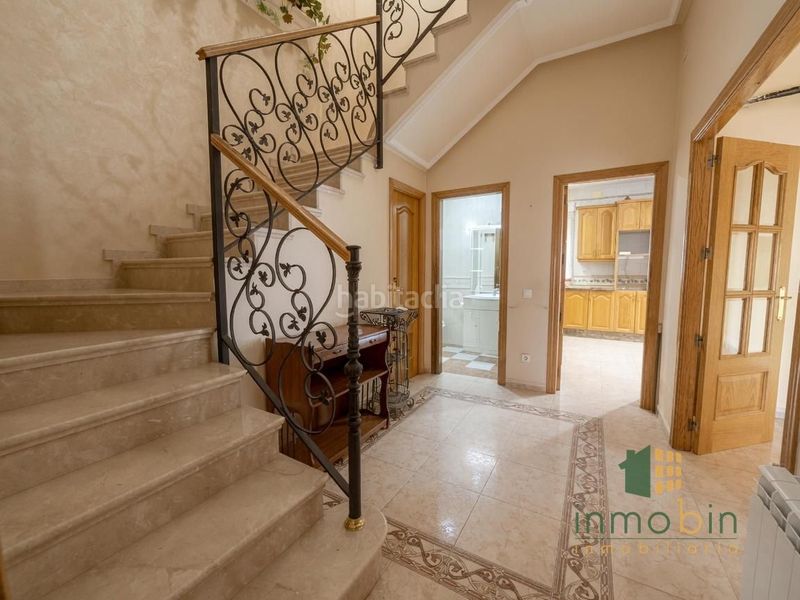 Foto 6801862c-3572-4d93-88c0-c64a474e37fb. Semi detached house with heating parking in Don Benito
