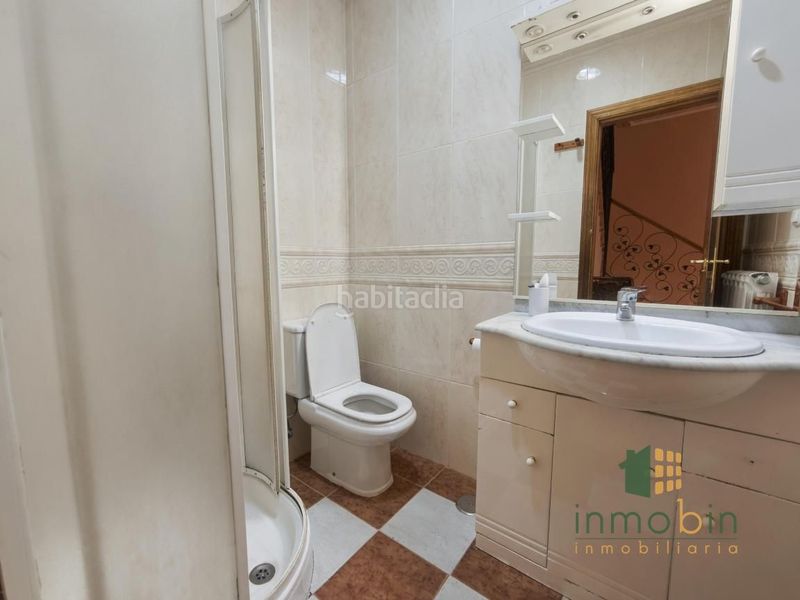 Foto d8476bc1-e3d6-4d76-af3b-0505973bbdf8. Semi detached house with heating parking in Don Benito