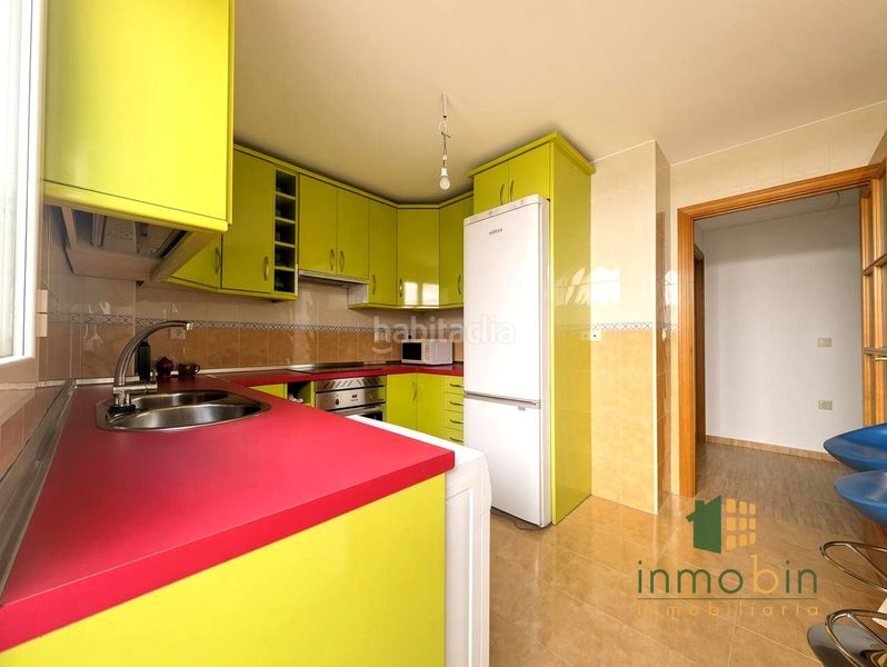 Foto af326d24-f282-4514-ae34-d408c36204bb. Casa adossada amb aparcament a Don Benito