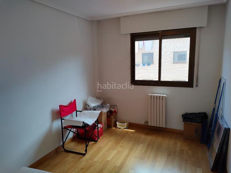 Foto 4496c587-968e-478d-ae96-04f9efcafc9e. Location appartement avec chauffage dans La Almozara Zaragoza