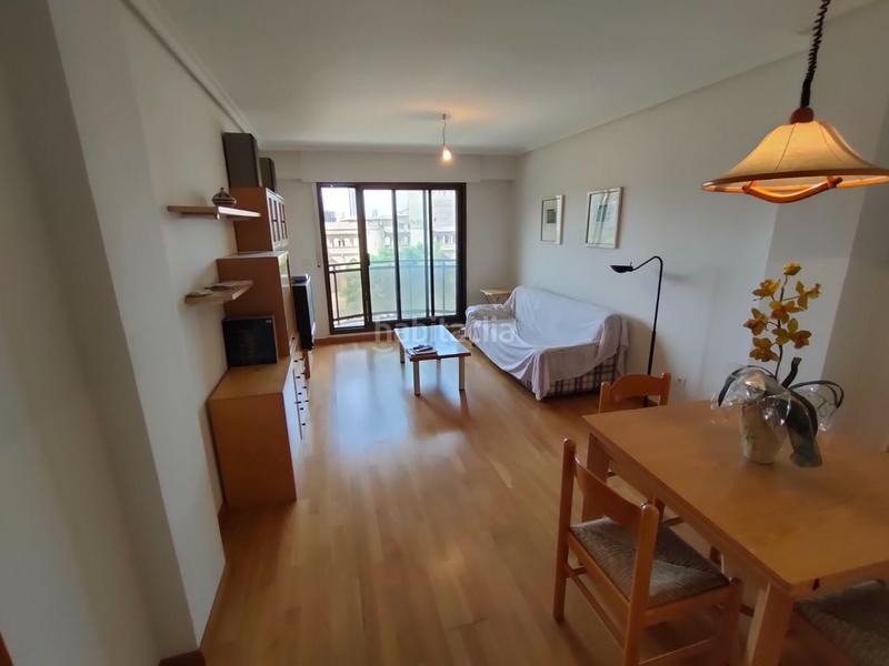 Foto 739fb5f7-18c9-4055-8ce6-ff0f85dbc565. Location appartement avec chauffage dans La Almozara Zaragoza