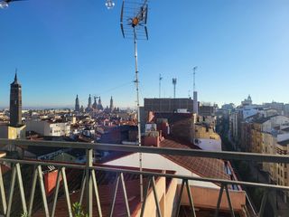 Penthouse in San Pablo. Super atico con vistas 360º en conde aranda