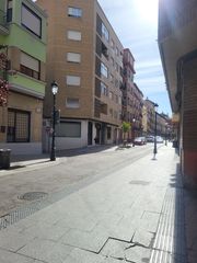 Pis a San Pablo. Junto a calle predicadores