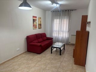 Apartament a Pina de Ebro. Precioso apartamento