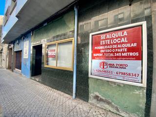 Location Local commercial à Rúa castelao 135