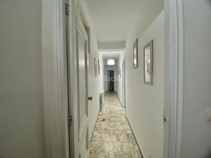 Foto 2edd875b-f2f9-4f51-bd07-e6accc89c8ac. Casa adossada amb calefacció a Grove (O)