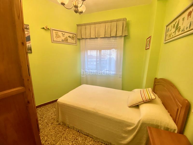 Foto 9a2bbd44-a395-4e64-9d26-14cdffbc40cd. Casa adossada amb calefacció a Grove (O)