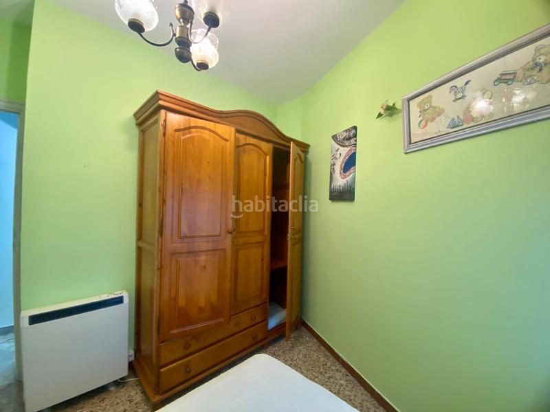 Foto c1a16824-162f-44ba-a07f-681028b2661f. Casa adossada amb calefacció a Grove (O)