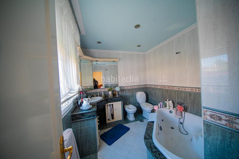 Foto 14537f20-82ef-4c26-81a4-0c4d96e1113e. Chalet mit kamin parking in Illa de Arousa (A)