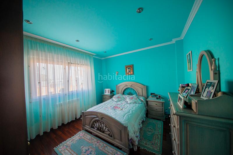 Foto b582d79e-40d0-49e8-89fa-51bc09b19a03. Chalet mit kamin parking in Illa de Arousa (A)