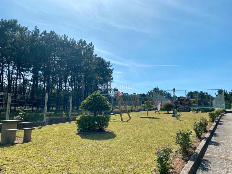 Foto 59aa181f-f5c0-4ee6-9c1a-e3eb5b887e70. Lloguer dúplex amb aparcament piscina a Grove (O)