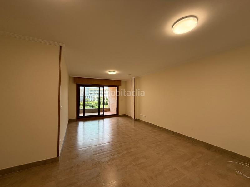 Foto 099a55d2-9e8f-405d-9b5c-298cea3f4dbd. Appartamento con riscaldamento parcheggio piscina in Grove (O)