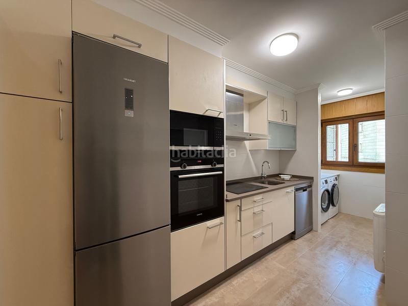 Foto d7204fc7-3e58-454b-ac5a-32b8c2961a05. Appartamento con riscaldamento parcheggio piscina in Grove (O)