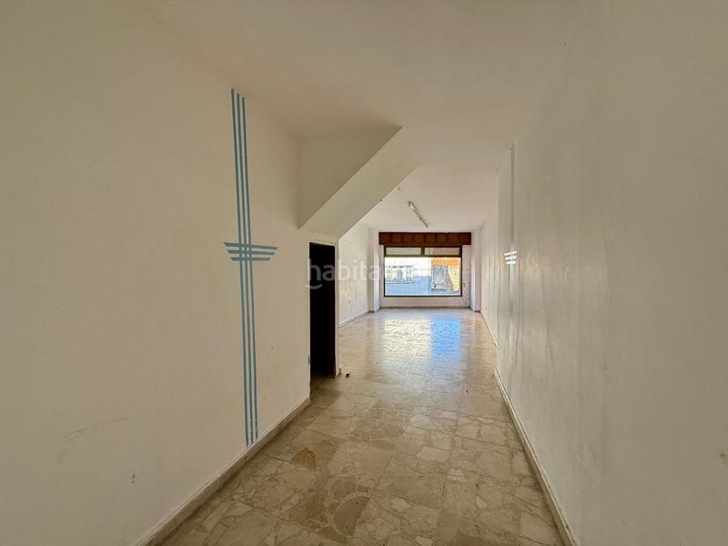 Foto 6fa10617-9330-4b8c-89af-d367d2293be7. Casa adossada a Grove (O)