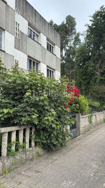 Foto 1cac5dd0-022d-410b-bcd3-f58239a07827. Edificio en Grove (O)